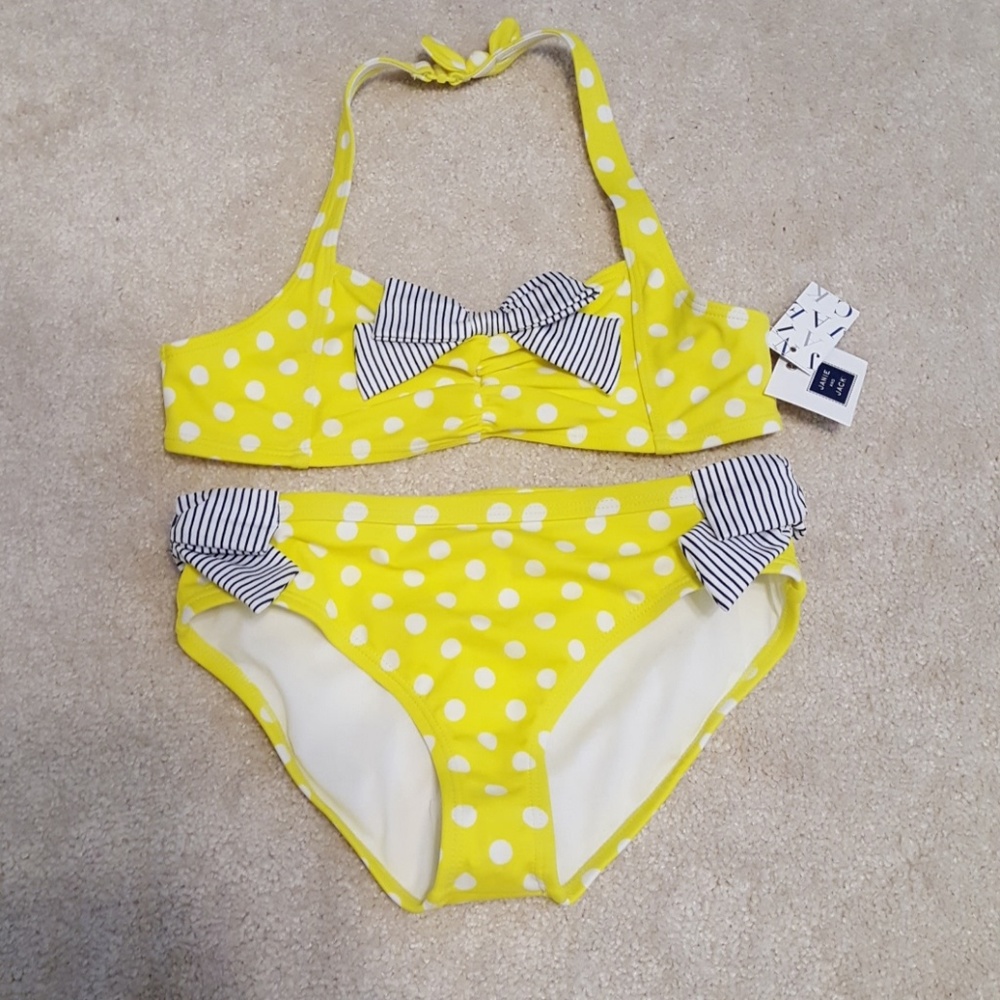 Girls Yellow Polka Dot bikini 😀